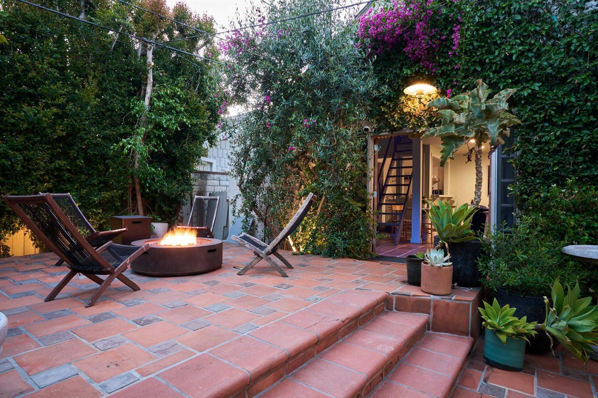 Whimsical Feliz House - Pool - Fire Pit - Dogs Ok * Los Angeles